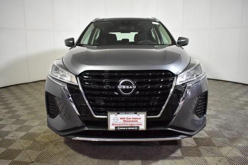 2022 Nissan Kicks SV