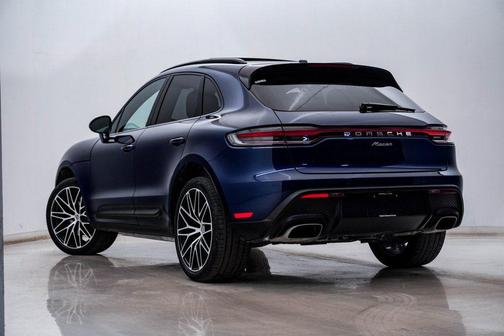 2023 Porsche Macan 