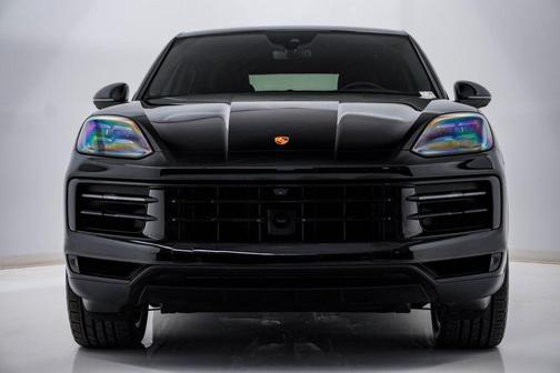 Black 2024 Porsche Cayenne Cayenne