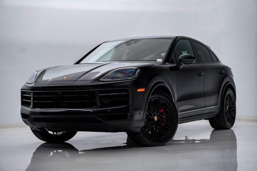 Black 2024 Porsche Cayenne Cayenne