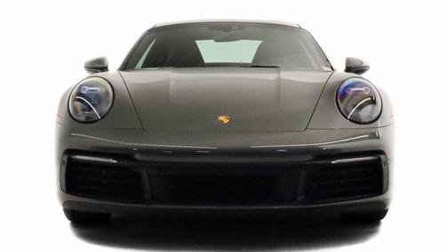 Photo 2 of 28 of 2020 Porsche 911 Carrera 4S
