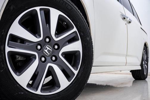 2016 Honda Odyssey Touring Elite