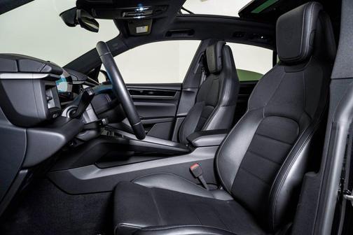 2024 Porsche Macan 4