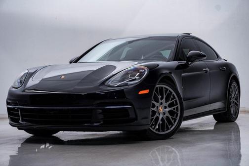 2020 Porsche Panamera 4