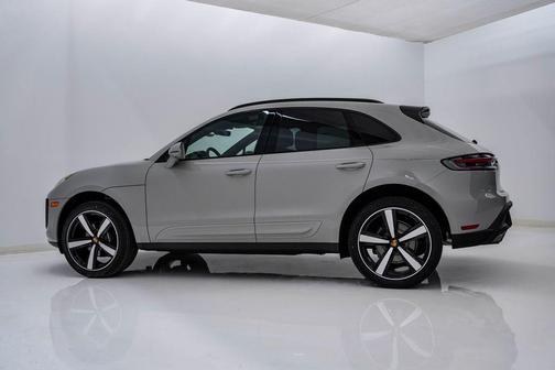 Chalk 2026 Porsche Macan Macan