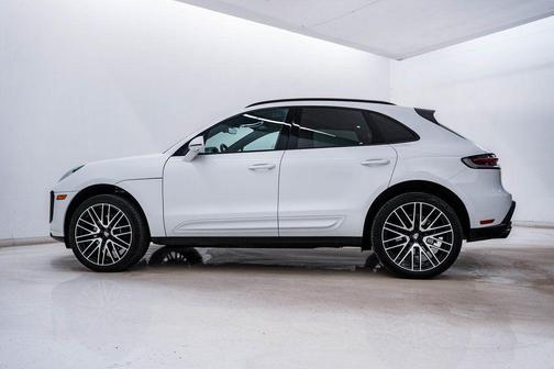 2025 Porsche Macan **PORSCHE CERTIFIED**