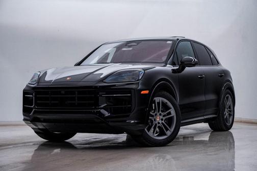 2026 Porsche Cayenne GTS