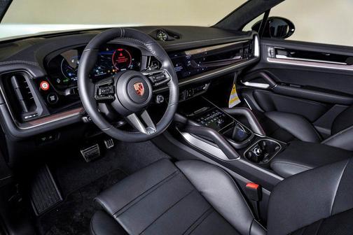 2026 Porsche Cayenne GTS