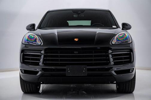 Chromite Black Metallic 2023 Porsche Cayenne Cayenne