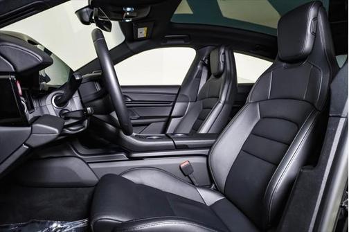 2023 Porsche Taycan Base