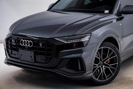 2020 Audi Q8 55 Prestige