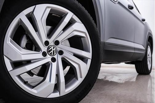 2020 Volkswagen Atlas Cross Sport 2.0T SEL