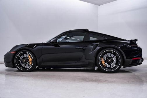 2021 Porsche 911 Turbo S