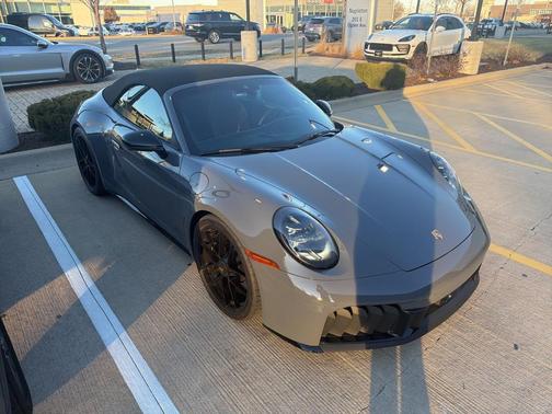 2025 Porsche 911 Carrera GTS