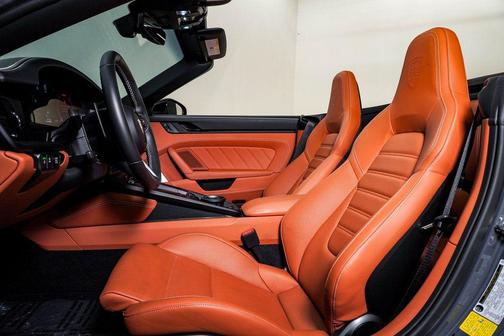 2025 Porsche 911 Carrera GTS