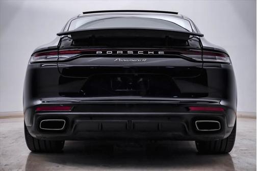 2021 Porsche Panamera 4
