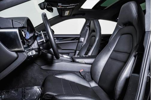 2021 Porsche Panamera 4