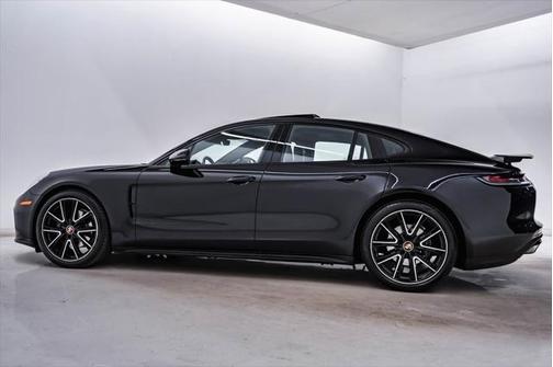 2021 Porsche Panamera 4
