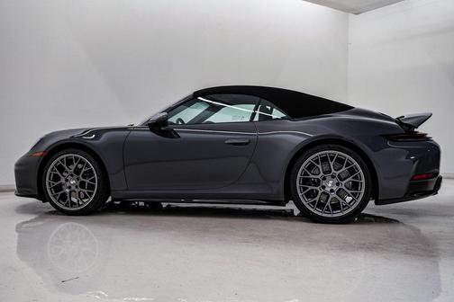 2026 Porsche 911 Carrera