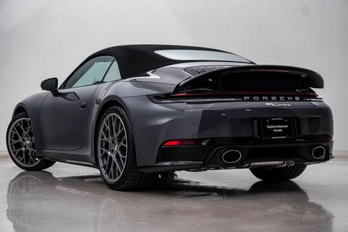 2026 Porsche 911 Carrera