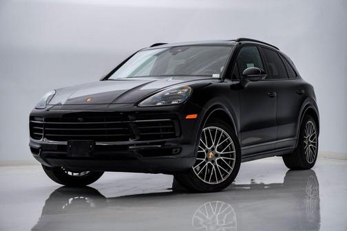 Black 2023 Porsche Cayenne Platinum Edition
