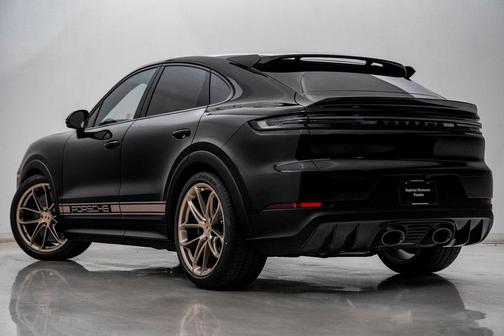 2026 Porsche Cayenne Turbo GT