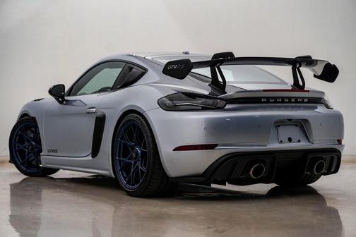 2023 Porsche 718 Cayman GT4 RS