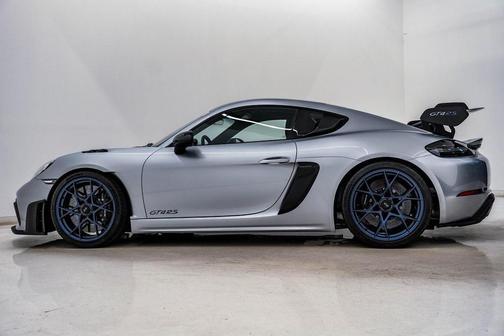 2023 Porsche 718 Cayman GT4 RS