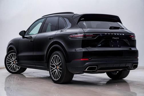 2022 Porsche Cayenne Cayenne