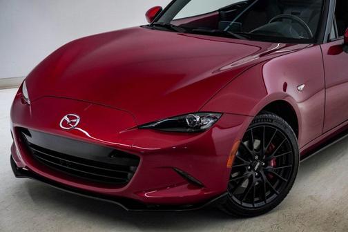 2016 Mazda MX-5 Miata Club