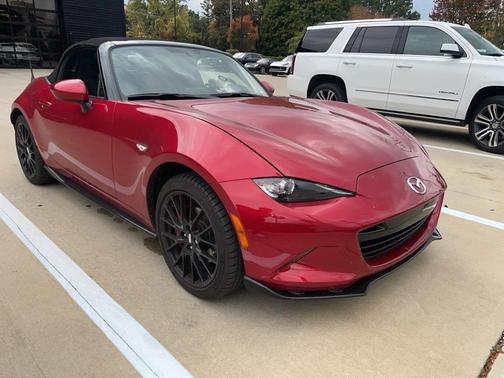 2016 Mazda MX-5 Miata Club