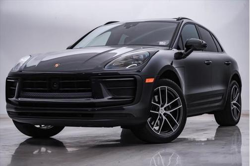 2025 Porsche Macan Base