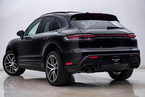 2025 Porsche Macan **PORSCHE CERTIFIED**