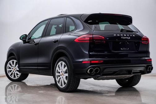 2016 Porsche Cayenne Cayenne