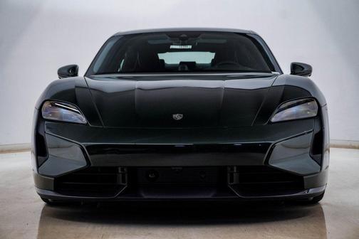 2025 Porsche Taycan Turbo S