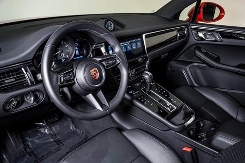 2025 Porsche Macan **PORSCHE CERTIFIED**