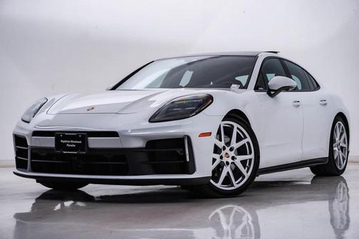2024 Porsche Panamera 4