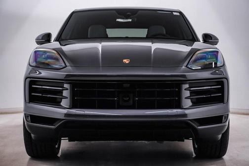 2025 Porsche Cayenne