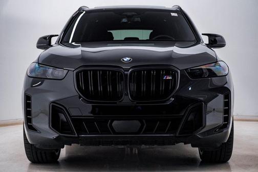 2025 BMW X5 M60i