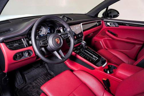 2026 Porsche Macan S