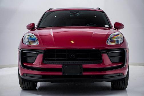 2024 Porsche Macan **PORSCHE CERTIFIED**