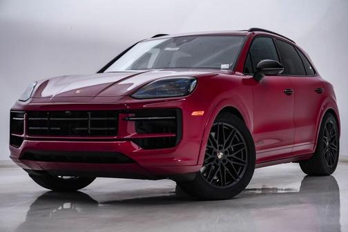 2026 Porsche Cayenne GTS