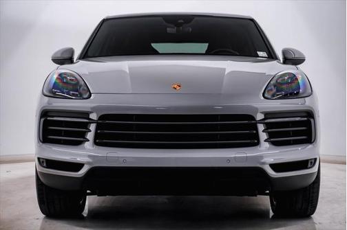2022 Porsche Cayenne Platinum Edition