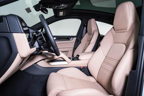 2025 Porsche Cayenne