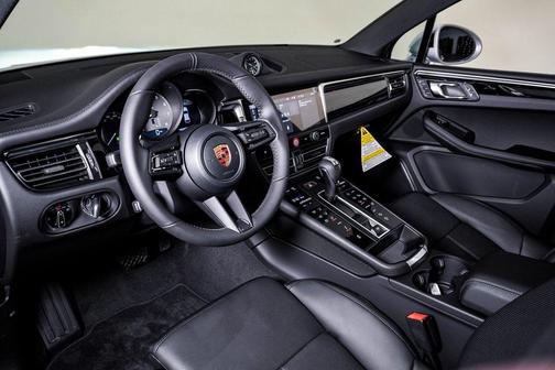 2026 Porsche Macan S