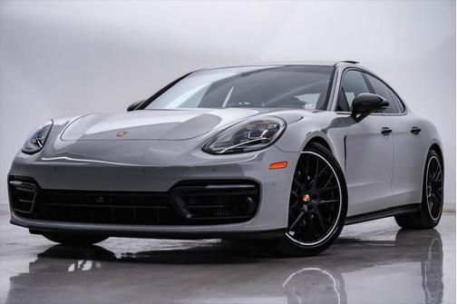 2023 Porsche Panamera 4 Platinum Edition