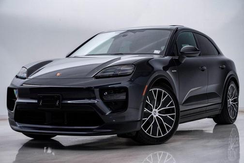 2025 Porsche Macan **PORSCHE CERTIFIED**