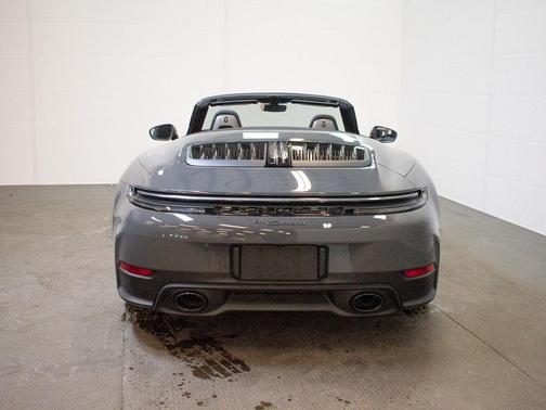Slate Grey Neo 2026 Porsche 911 Carrera
