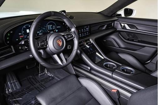 2021 Porsche Taycan Turbo S