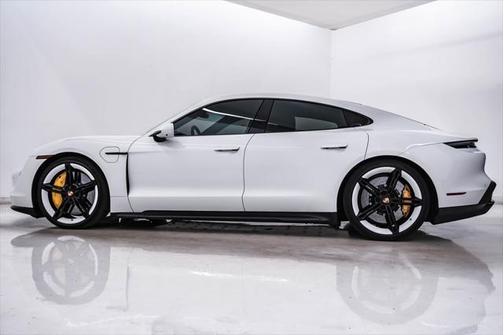 2021 Porsche Taycan Turbo S